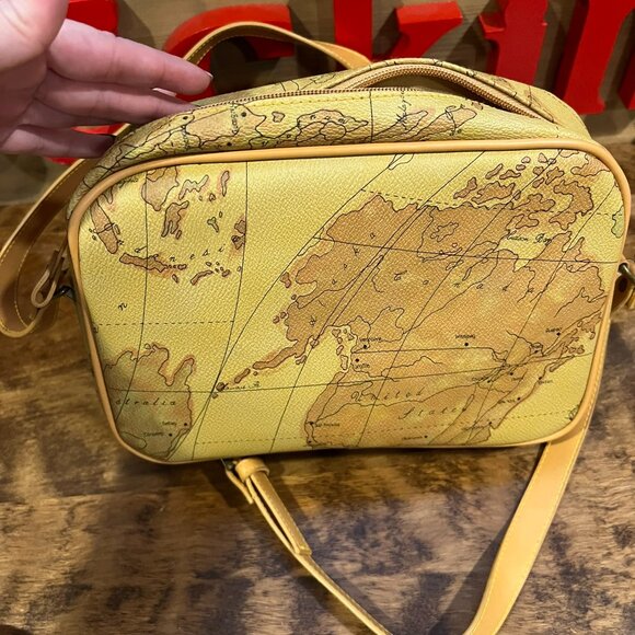 Vintage Leather World Map Crossbody Bag and wallet  CA - Picture 13 of 14